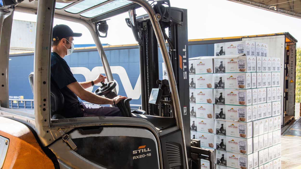 almo nature servizio logistico pioltello dsv